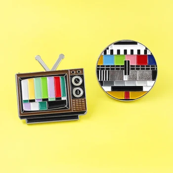 Klassisk Vintage TV Tv-Ingen Signal Brosjer farge Rainbow tv Form Emalje Pins Foreldre venn Merket Smykker